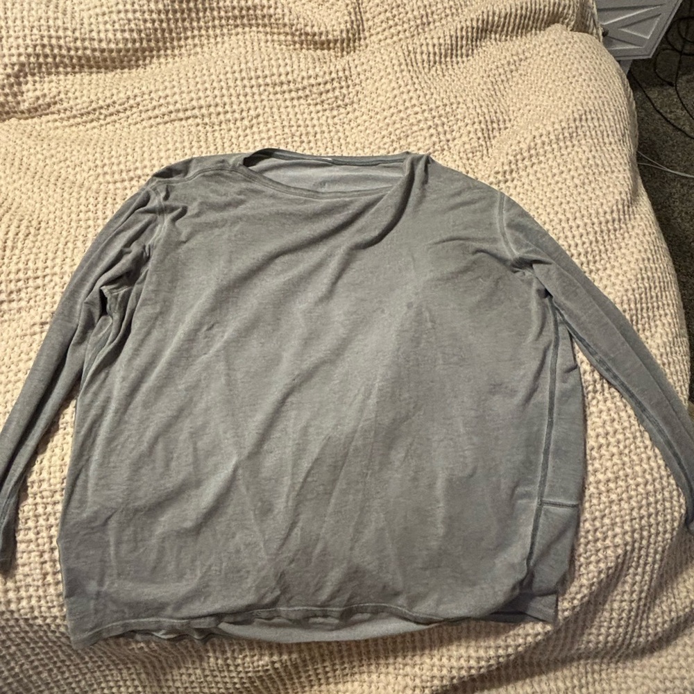 Men's Gray Long Sleeve Shirt